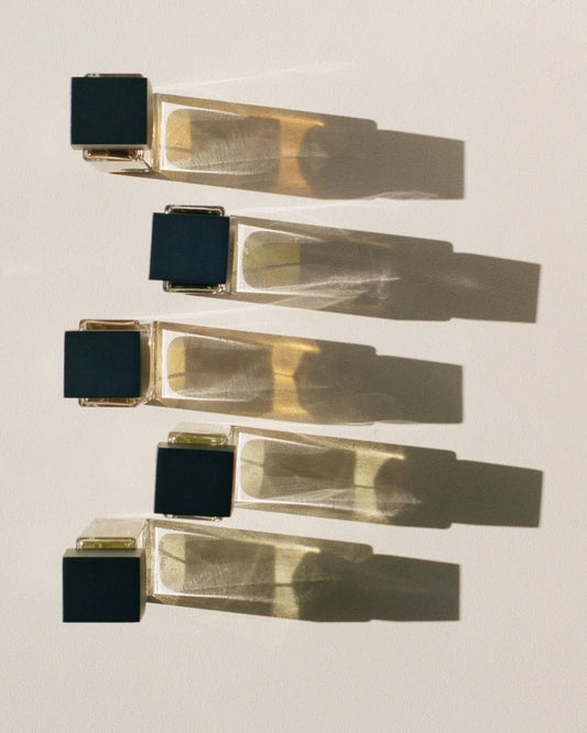 EDP, EDT & EDC Dijelaskan: Apa Perbezaan Jenis Perfume Ini?