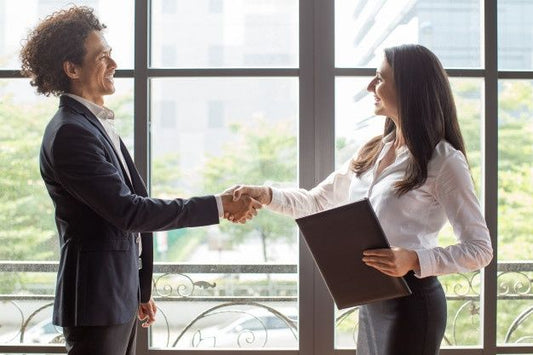 Cara Wujudkan ‘First Impression’ Hebat Dengan Perfume Yang Betul